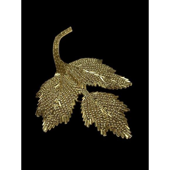 Vintage Large Etched Maple Leaf Brooch Textured Gold Tone Pin Statement Piece - Picture 2 of 5